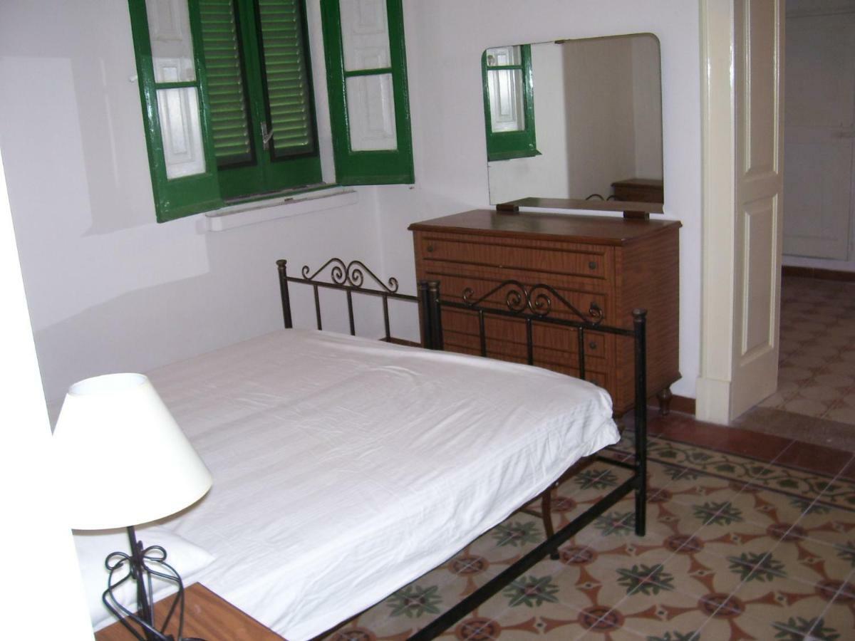 Casa Tipica Di Mirella Villa Santa Maria di Leuca Bagian luar foto
